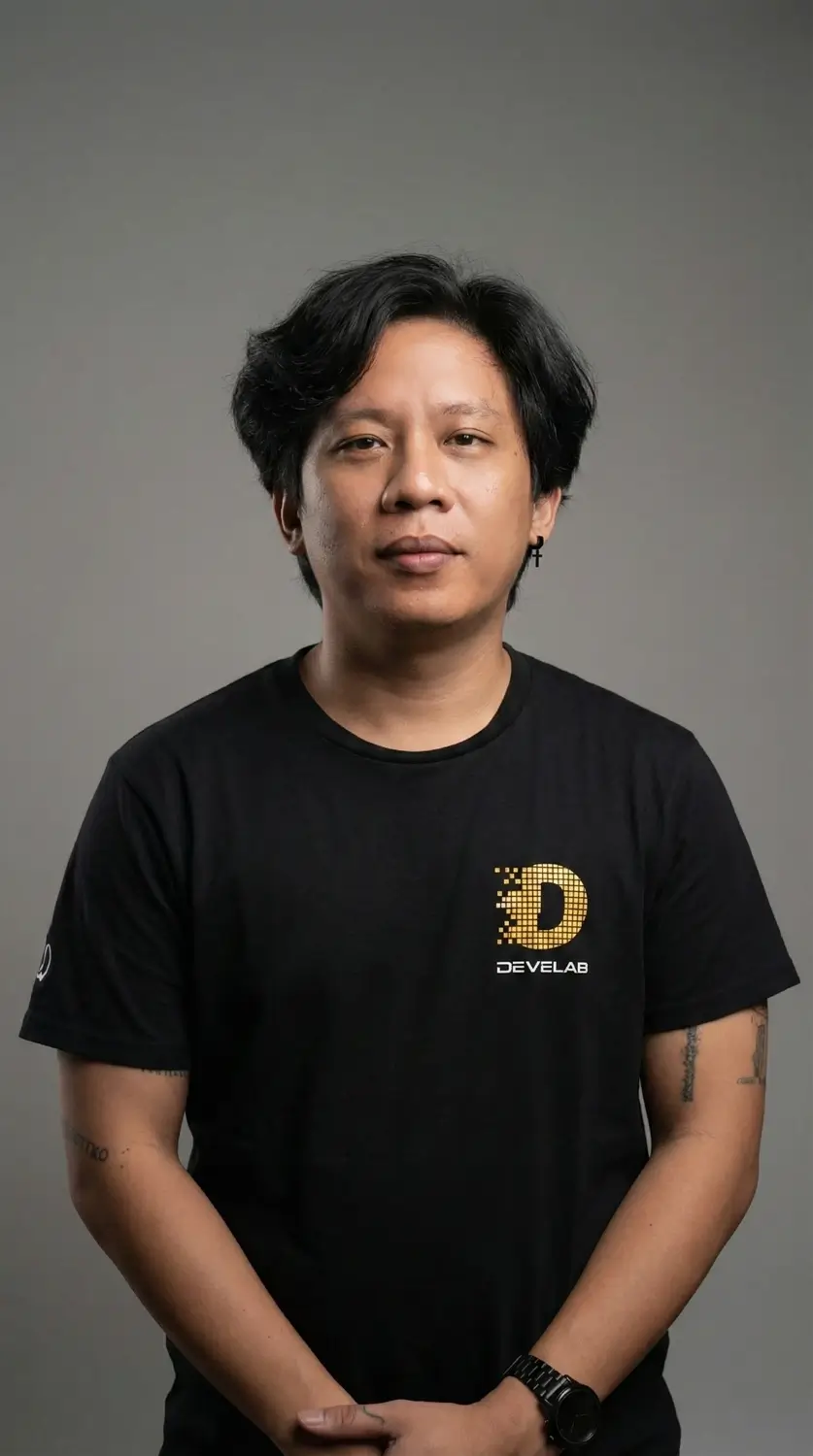 Daniel P.H.S.